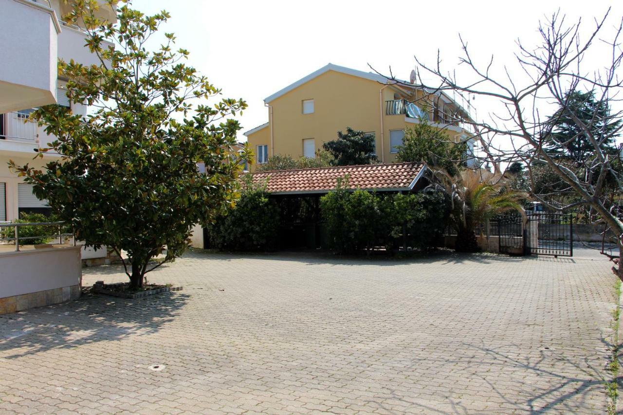Apartmani Amado/Lozic Zadar Exterior foto